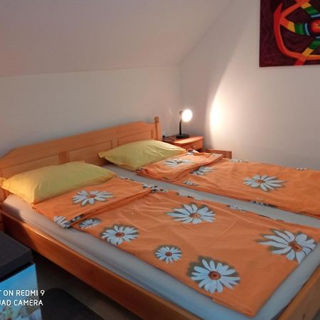 Studio Teo Pomorie Apartment Exterior photo